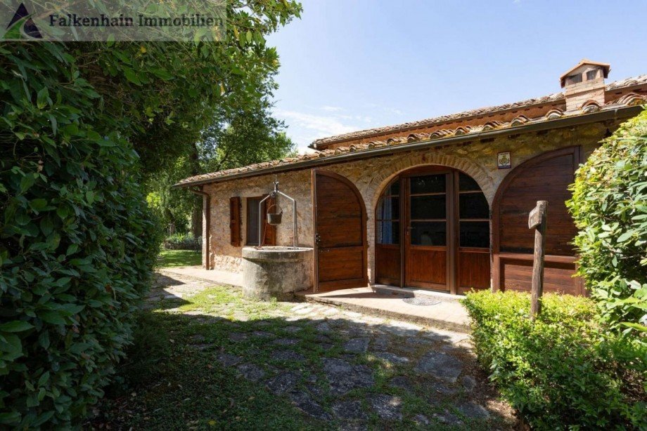 a0aa44df-caa5-473f-bff6-77a327d0dfcd_original Haus Tocchi