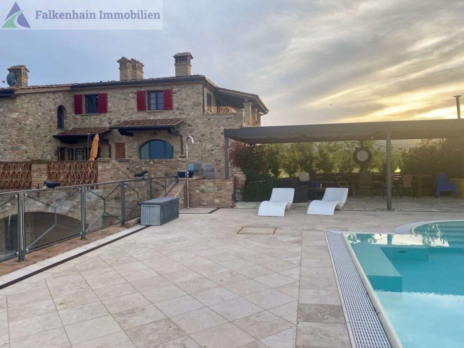 Poolbereich Haus Chianni