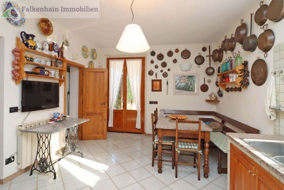 5ad9d20a-d09a-4e96-8308-03a596eac99c_original Haus Montespertoli