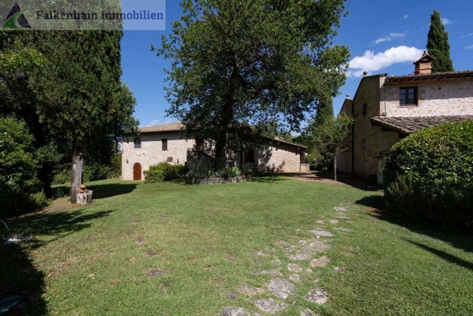 8251df4d-8e52-4eb2-94e8-dc2534eb7310_original Haus Tocchi