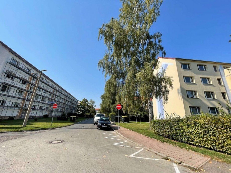 Stellpl�tze vor dem Haus Etagenwohnung Bad Lausick