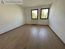 Schlafzimmer Verkauft! Komplett neu renovierte 3 Zi.-Wohnung sofort bezugsfrei in sehr gepflegtem Objekt !