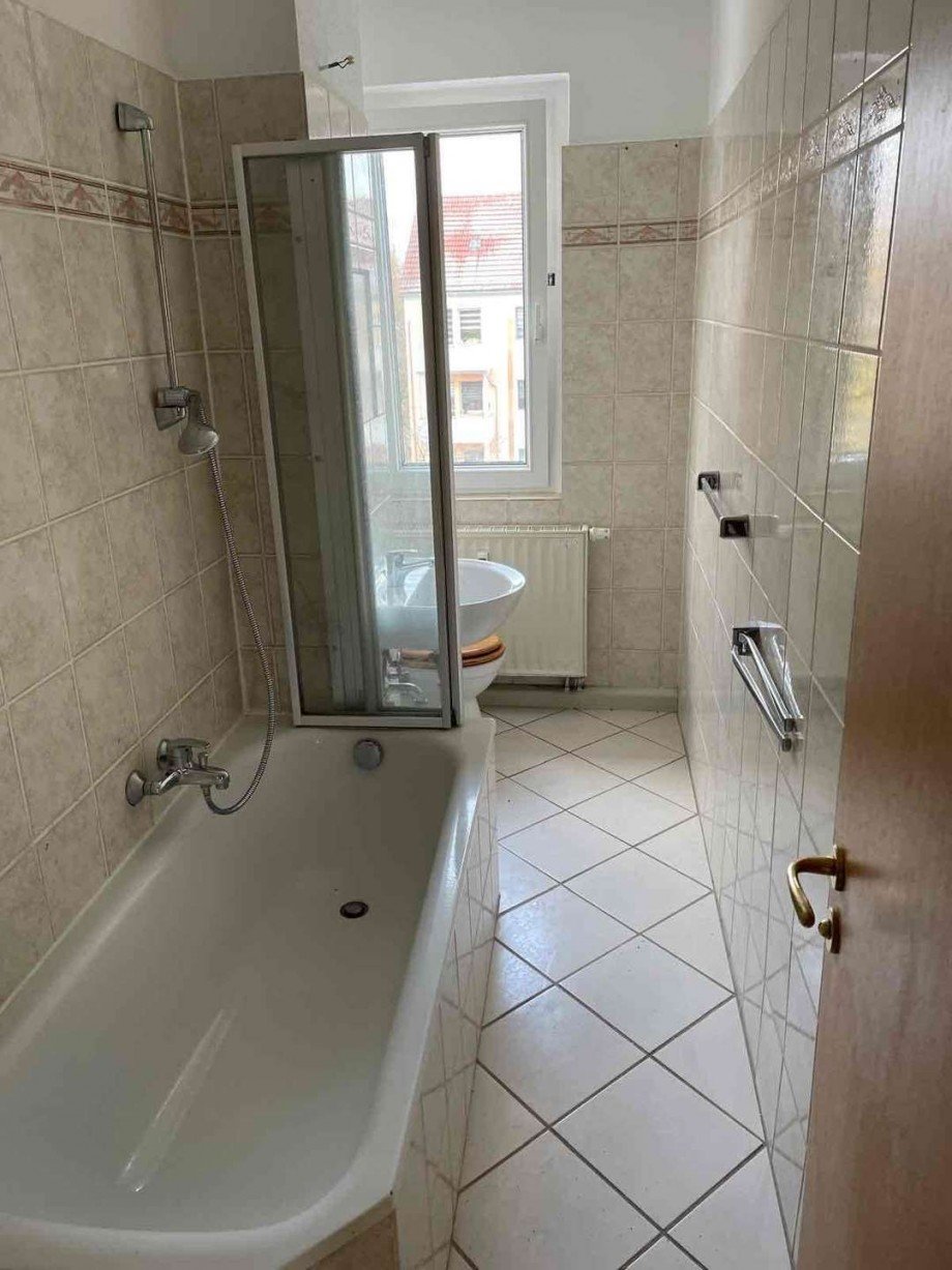 Badansicht Etagenwohnung Bad Lausick