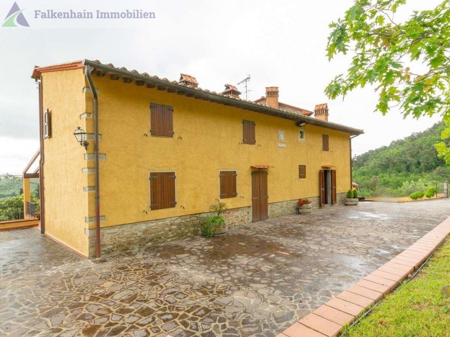 0c5eef63-00c7-444b-9a43-1eba956d400e_original Haus Carmignano