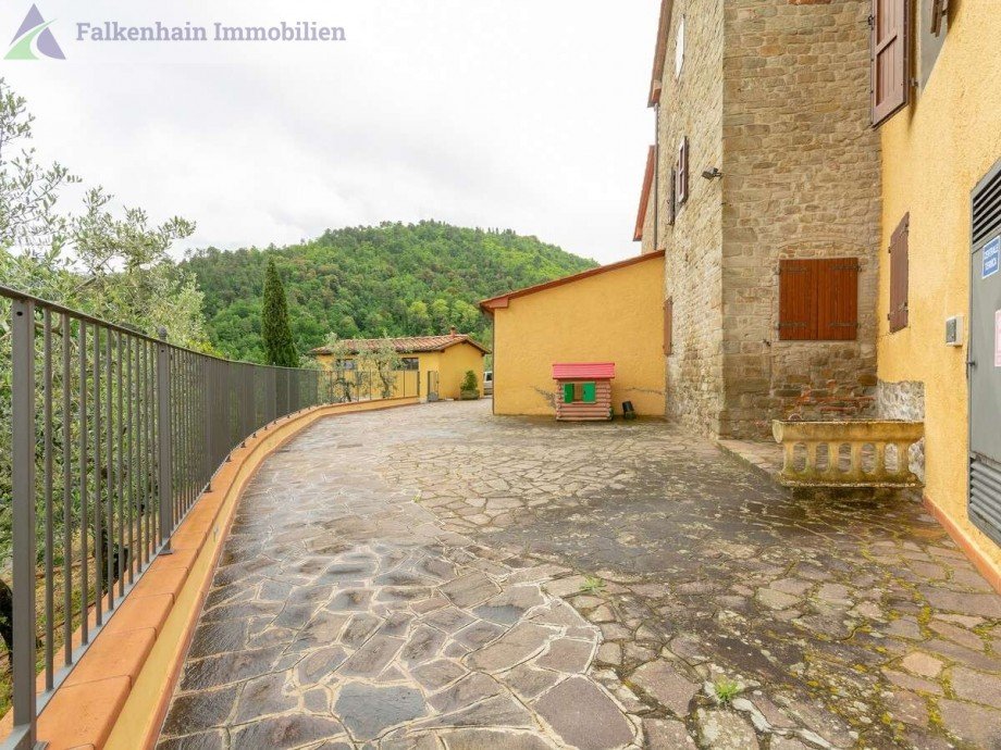 f2c12929-7e91-4350-9dfd-6d742497012c_original Haus Carmignano