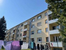 Objektr�ckansicht Sch�ne 3 Zi.- Wohnung, frisch gewei�te W�nde und Balkon in ruhiger Lage von Bad Lausick!