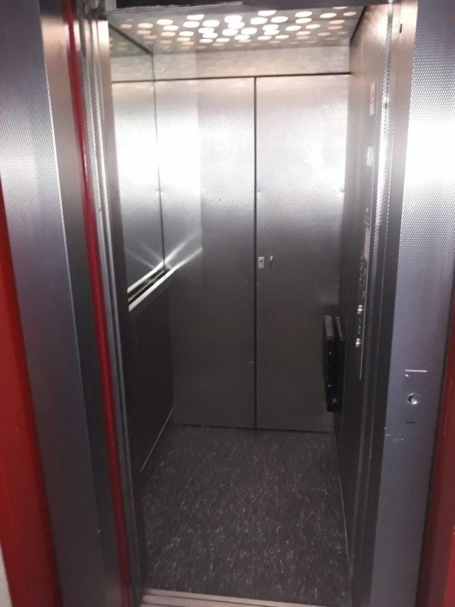 Lift Etagenwohnung Berlin