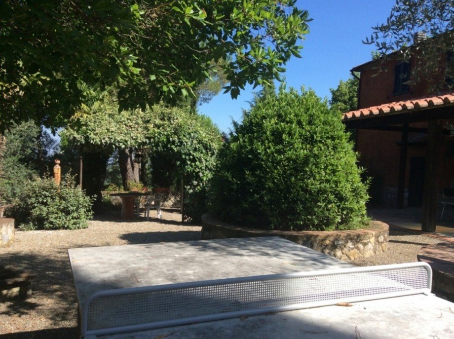 Tischtennisplatte Haus Collemontanino