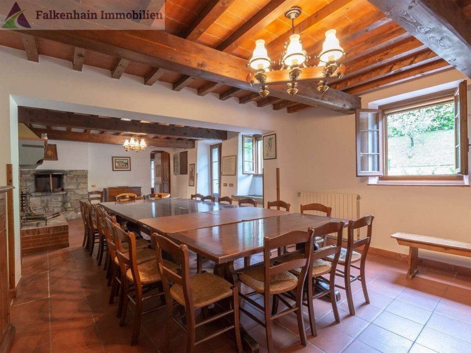 b7be420e-fb47-4f5b-b741-2e3f158e618a_original Haus Carmignano