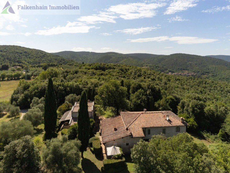 9a7c25e9-0393-4da3-aa80-0172e6c7600f_original Haus Tocchi