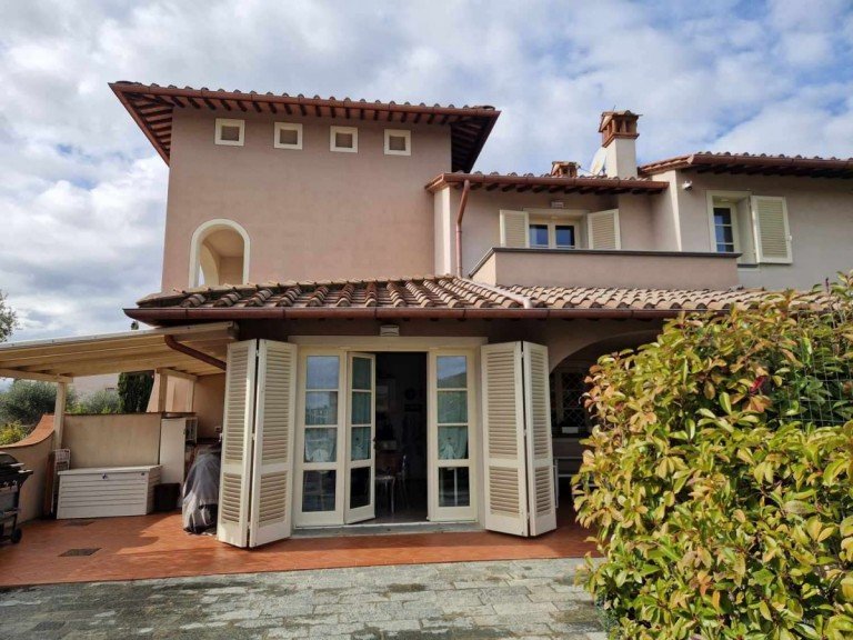 35LModerne_Villetta_Toskana-1 Lari Haus Exklusive Villetta mit Panoramablick bis nach Pisa - Traumlage in der Toskana