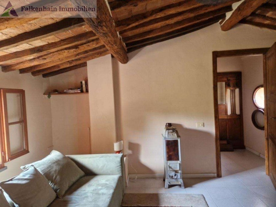 Bauernhaus_Dorfnaehe_Toscana_24-1 Haus Lari