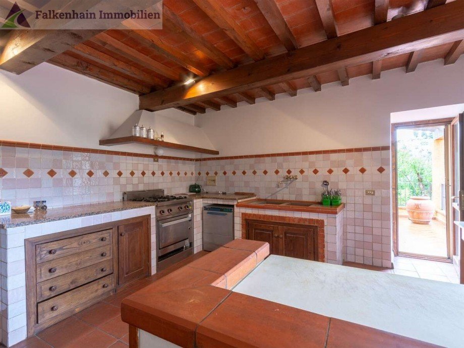 a73f9ad5-fef2-4c84-835a-c05d1e50f59a_original Haus Carmignano