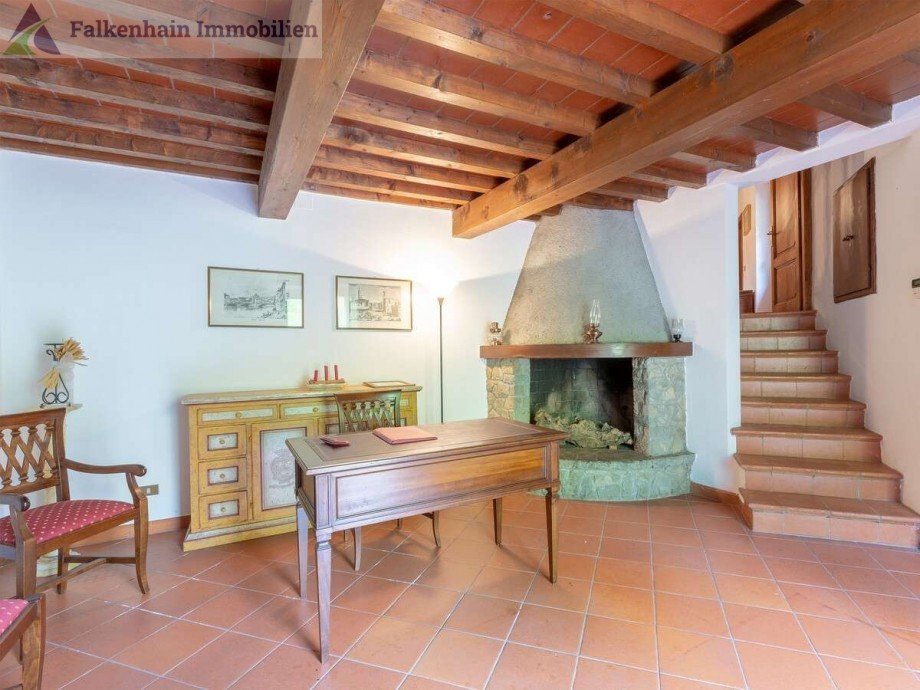 a7518d9d-8259-4bca-b183-a23e80440186_original Haus Carmignano