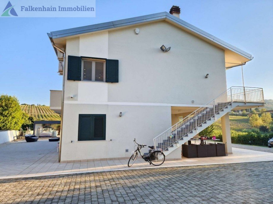 60_modernes_Landhaus_Toskana Haus Casciana Terme