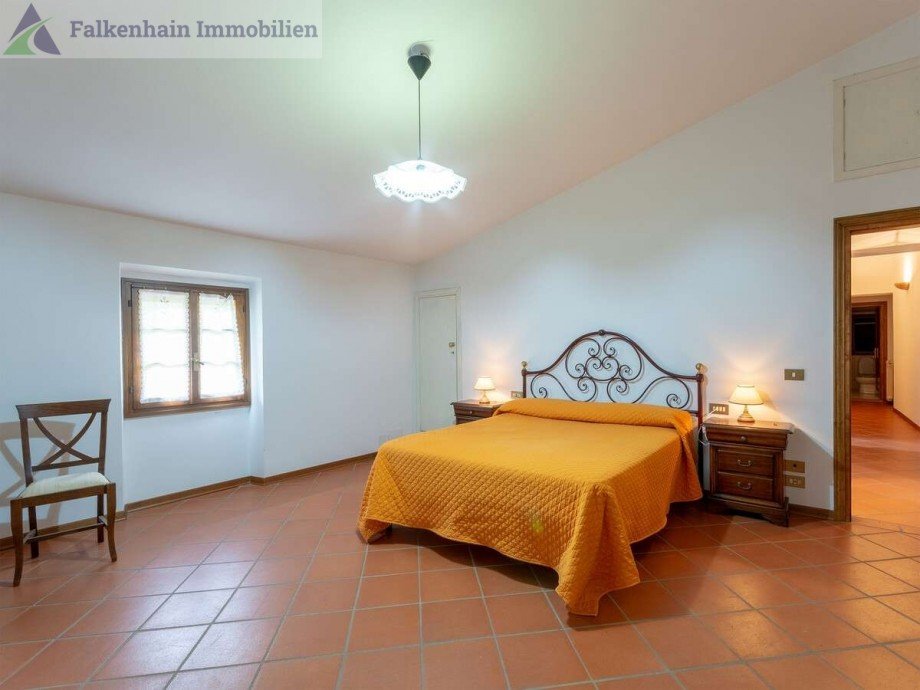fc47e14c-cec4-488d-9c94-c4f2ace08270_original Haus Carmignano