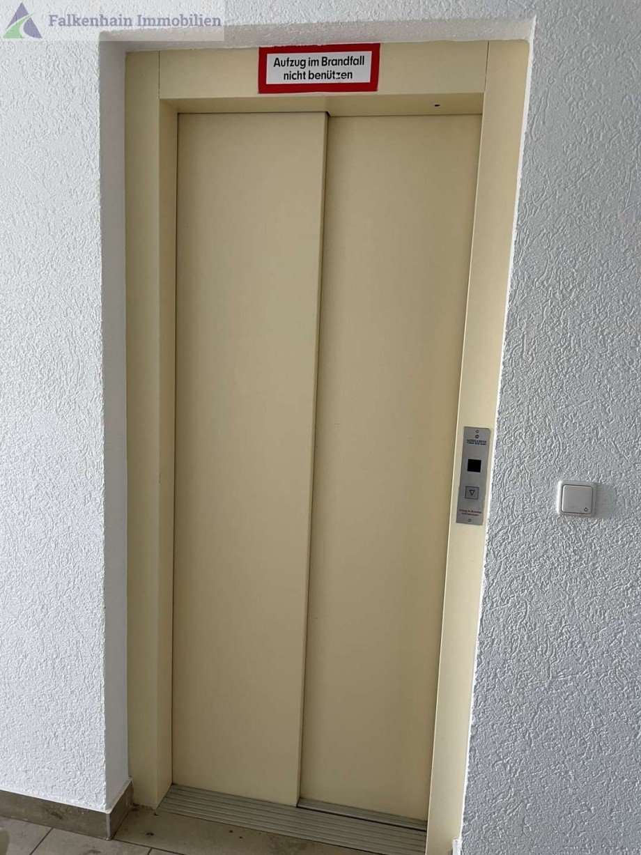 Fahrstuhl Wohnung Markranst�dt