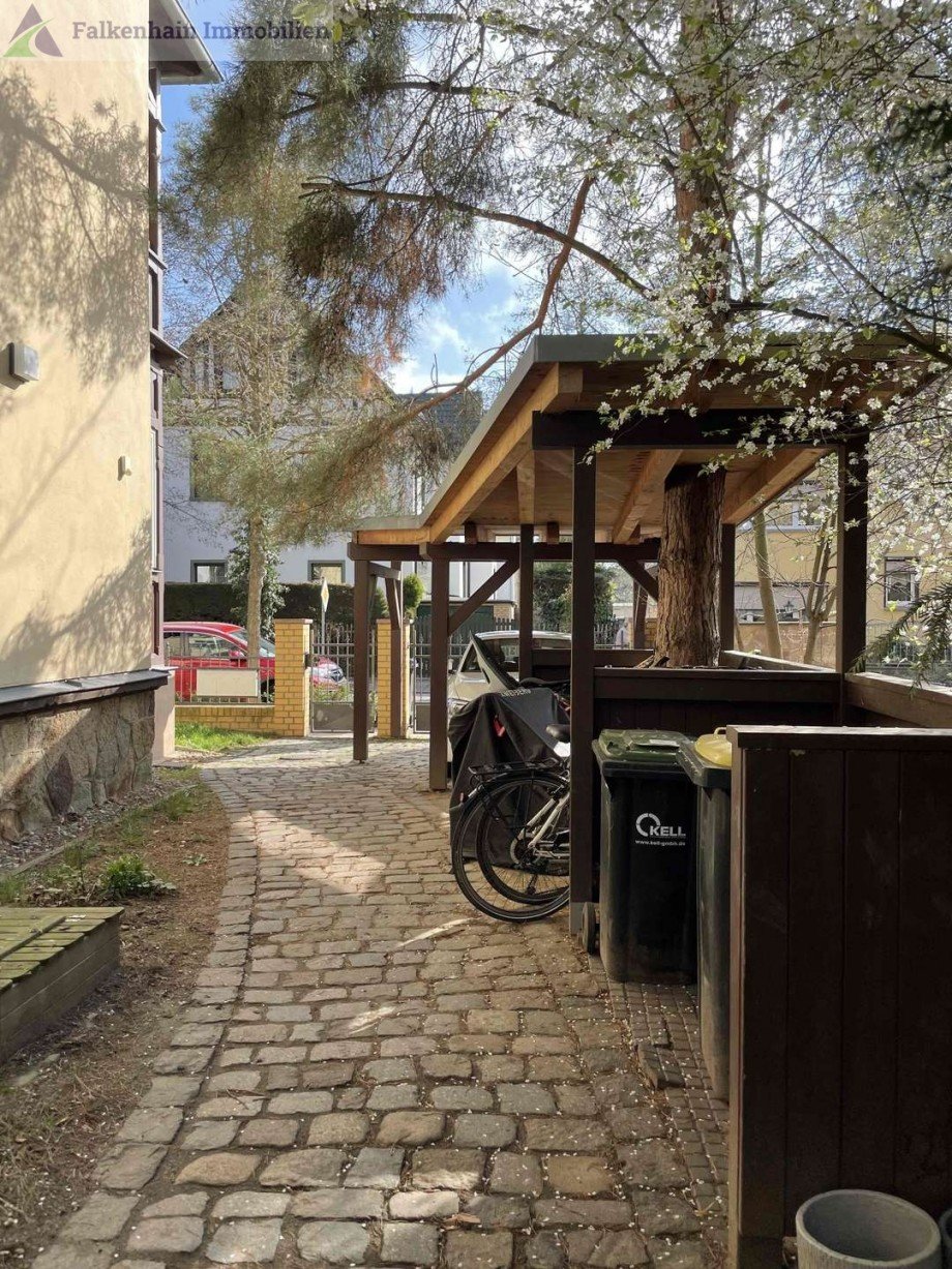 Zugang Etagenwohnung Markkleeberg