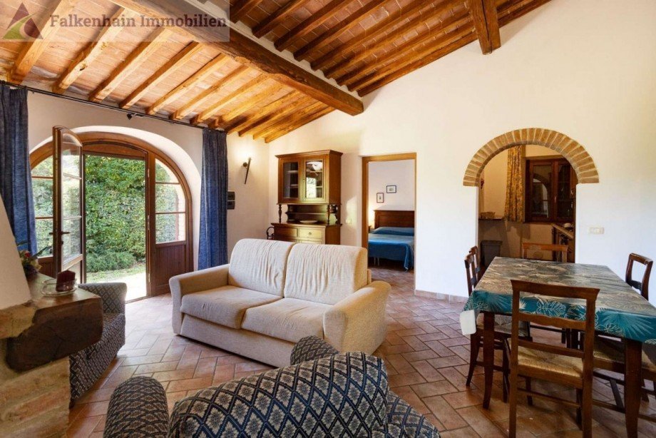 1c81f2a6-c68e-4f2a-9d9b-12cc68cf305d_original Haus Tocchi