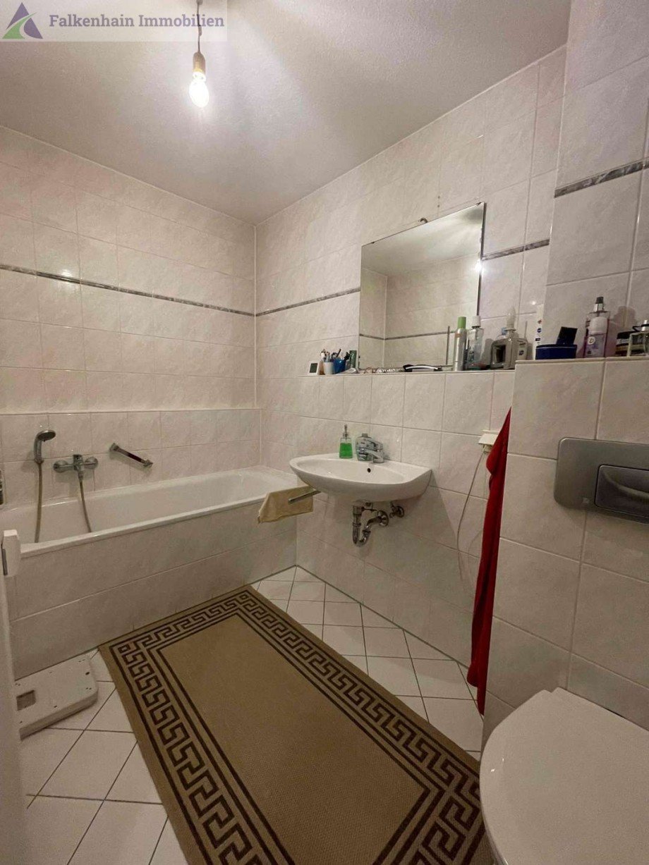 Badansicht Wohnung Markranst�dt