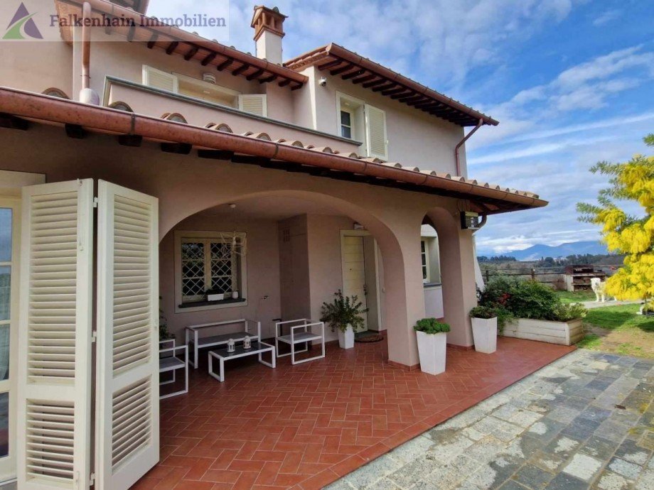 34LModerne_Villetta_Toskana-1 Haus Lari