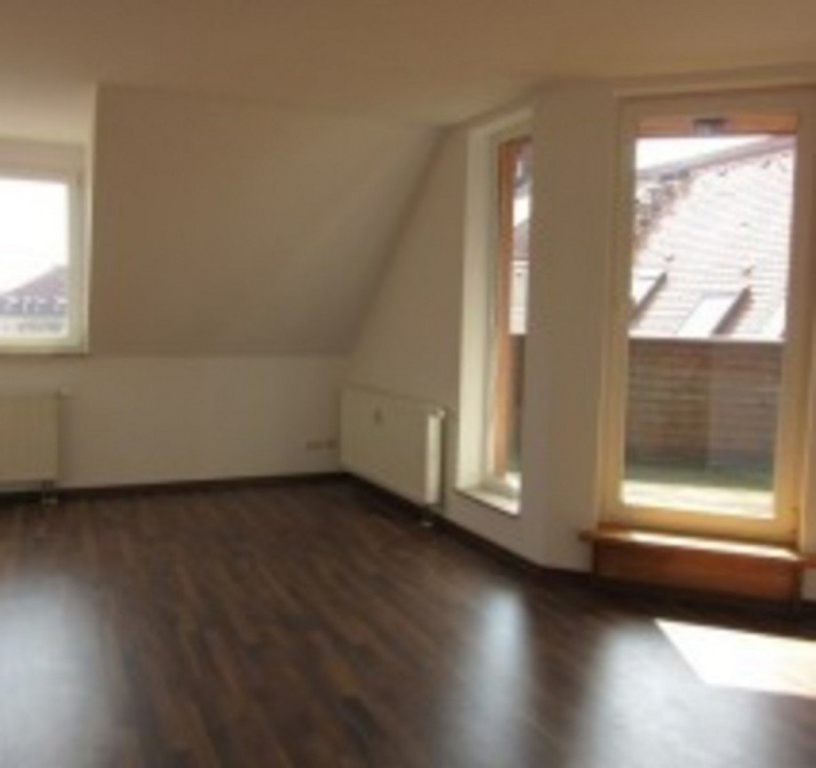 Wohnbereich Ausgang Terrasse Renditeobjekt Leipzig
