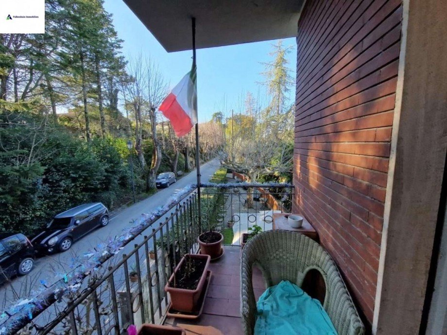 Balkon Wohnung Lari