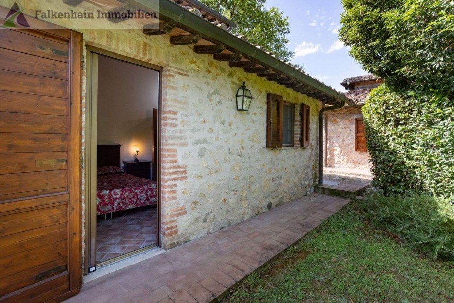 a6c86c70-a752-4905-9d4c-50bd5a3c3b63_original Haus Tocchi
