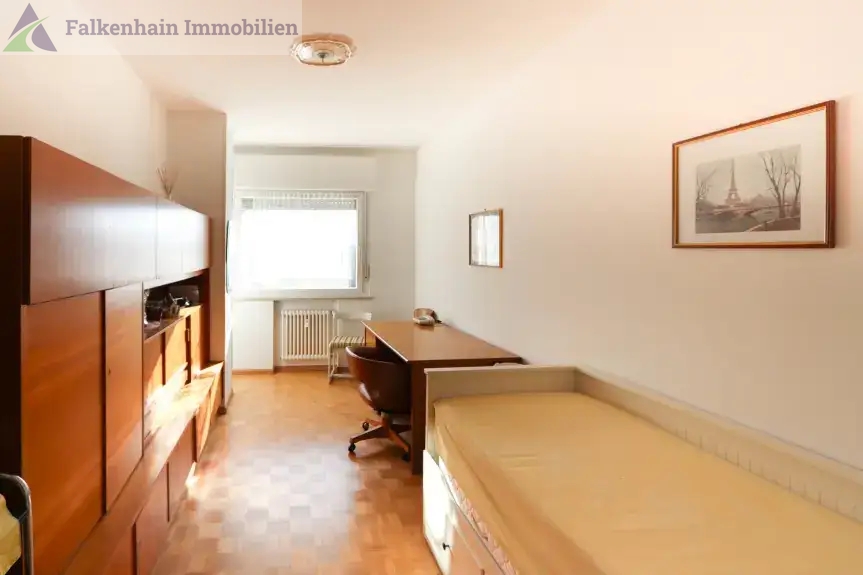 Schlafzimmer 3 Wohnung Bozen