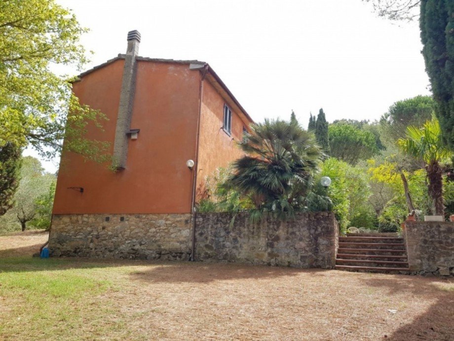 Hausansicht Haus Collemontanino