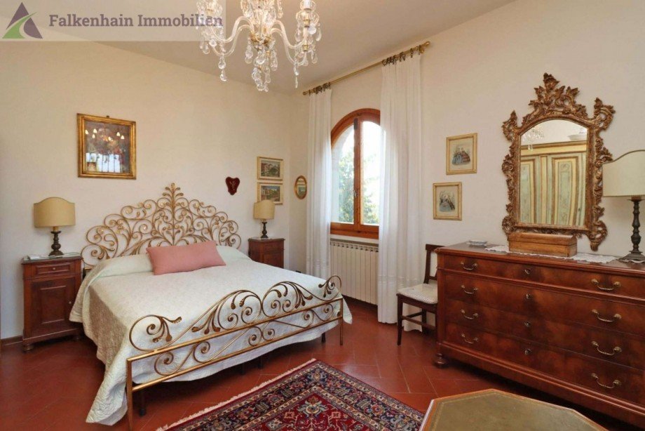 c7e467e0-3ed7-4570-bcbe-f6c0b54b582c_original Haus Montespertoli