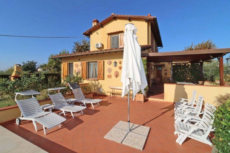 e2dd7757-4c86-4995-8d26-9a7be7eac99e_original Montespertoli Haus Charmantes toskanisches Landhaus bei Florenz - Panorama, Olivenhain und authentischer Wohnkomfort