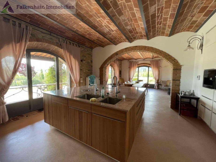 Wohnbereich mit offener K�che Haus Chianni