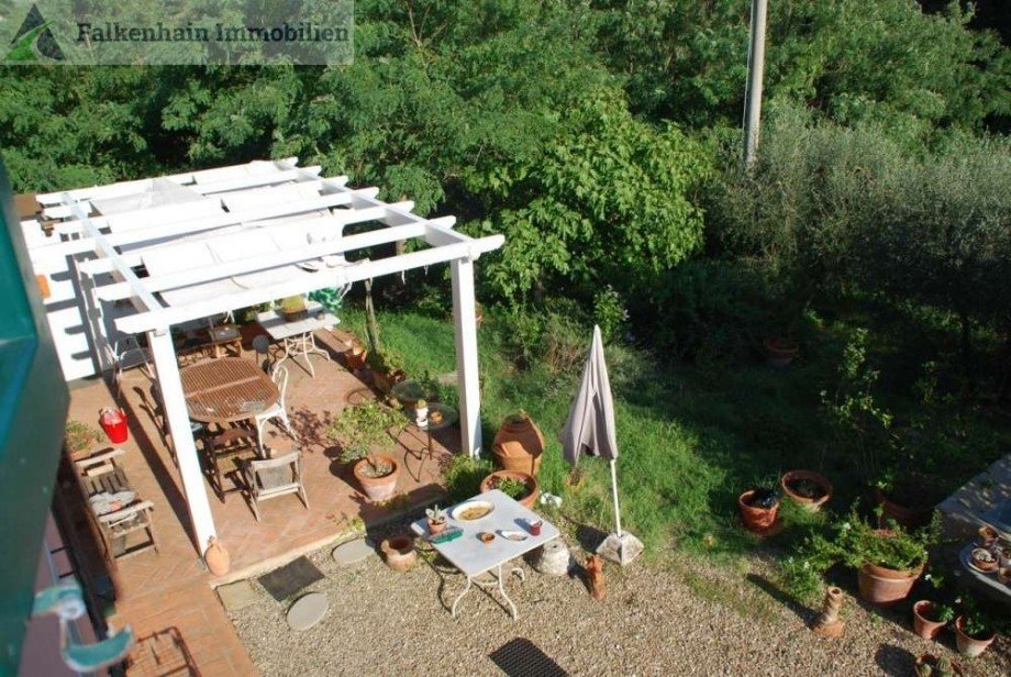 Blick zur Terrasse Haus Casciana Terme