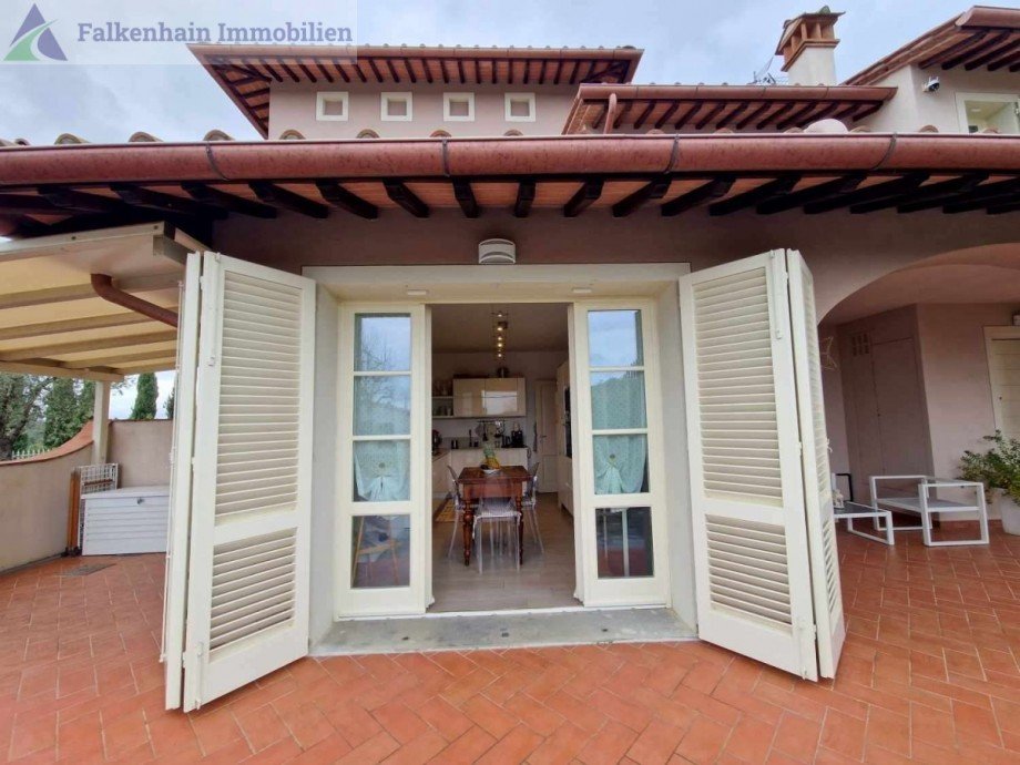 76LModerne_Villetta_Toskana-1 Haus Lari