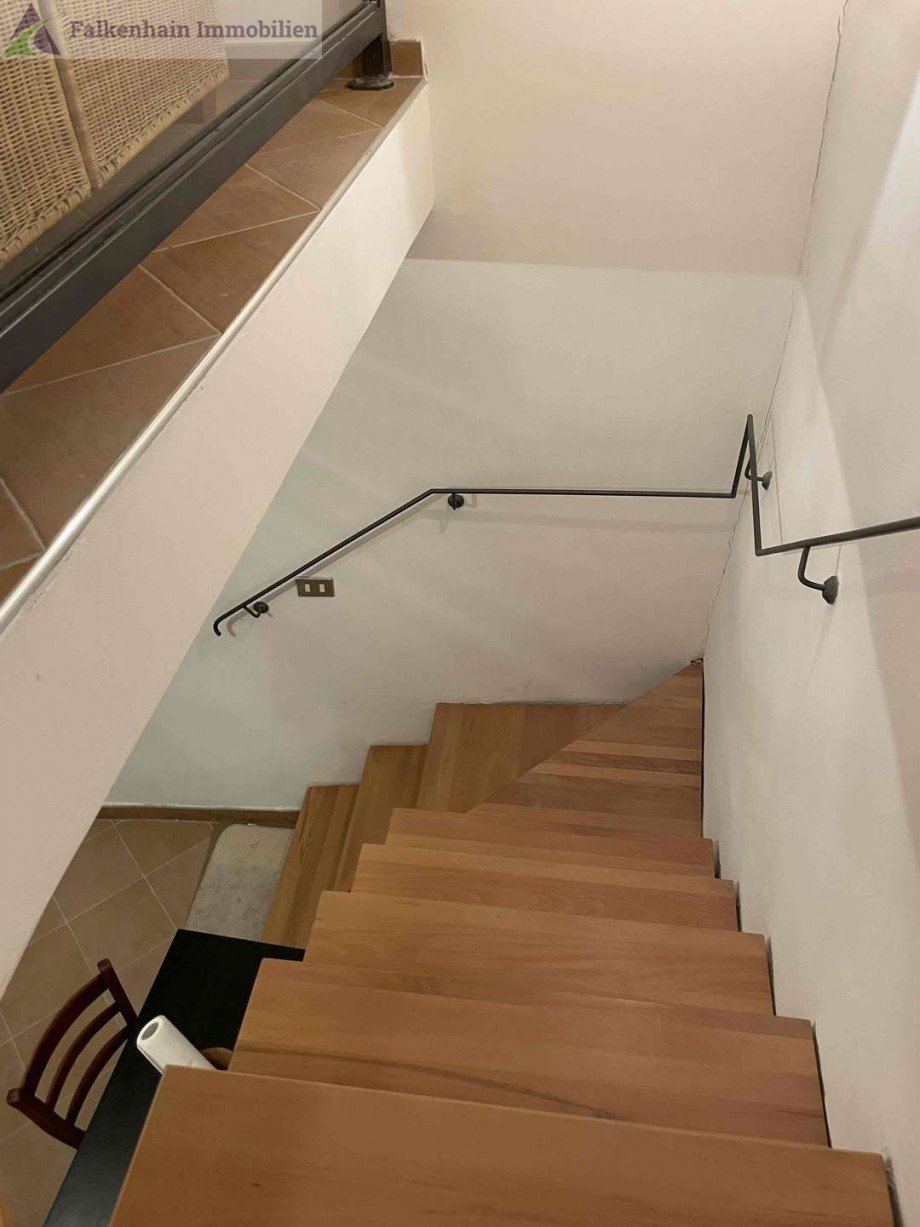Zugang obere Ebene SZ Wohnung Pistoia