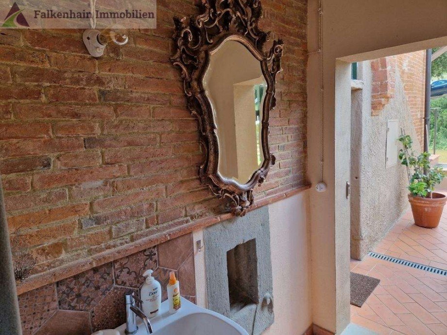 Bauernhaus_Dorfnaehe_Toscana_14-1 Haus Lari