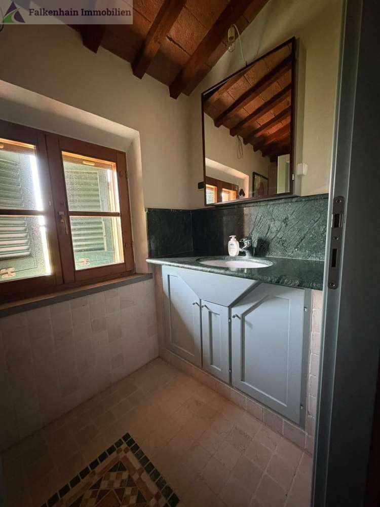 Jugenstilvillateil_Pool_74 Wohnung Casciana Terme Lari